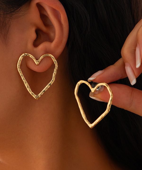 Casual Gold Metal Hollow Out Peach Heart Hoop Earrings Online now