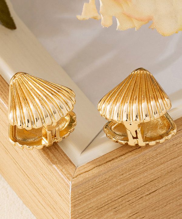 Modern Gold Sterling Silver Overgild Shell Stud Earrings Online - Image 3