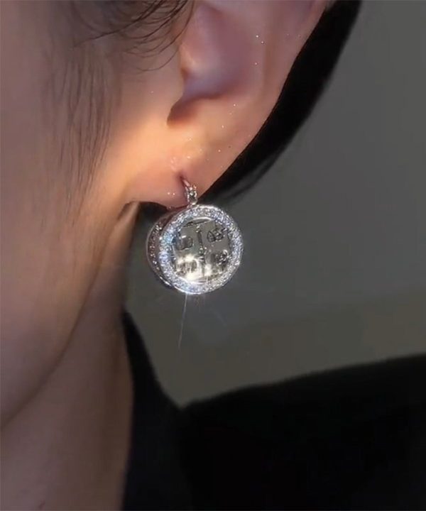 Modern Silk Metal Zircon Circle Drop Earrings Online - Image 3